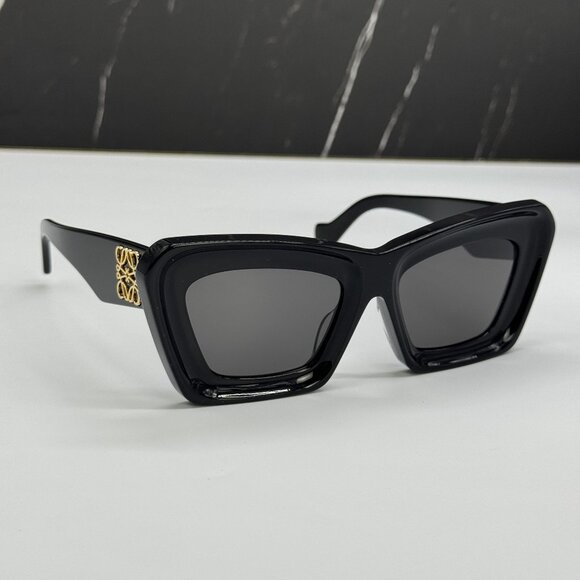 NEW LOEWE LW40145I 01A  WOMEN SUNGLASSES BLACK CAT EYE LOEWE EYEWEARLW40145F 01A - Picture 3 of 10